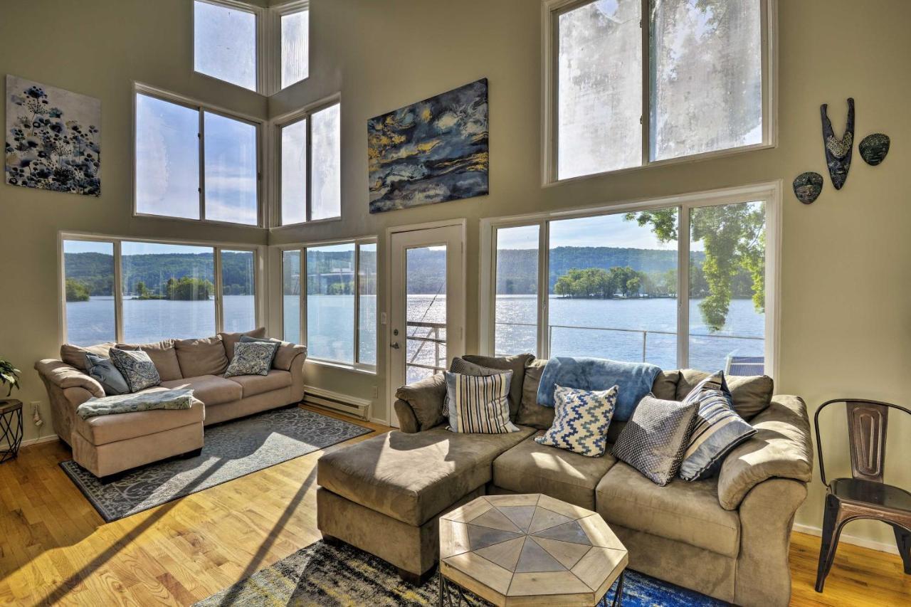 Waterfront Deruyter Home With Private Dock! New Woodstock Екстериор снимка